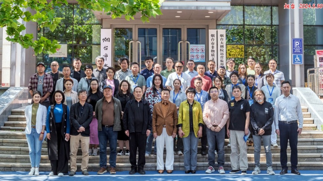 第三届“墨彩飞扬”山东省群文美术业务骨干创作能力提升活动启动 一一山东画院院长常朝晖、创作部主任贾荣志出席活动