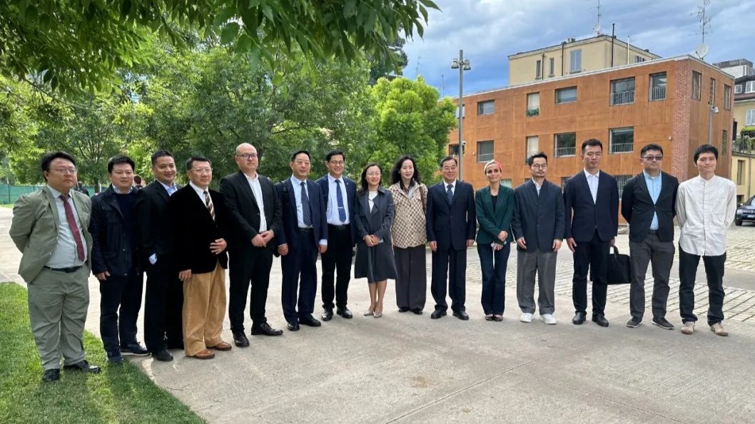 山东画院代表团出访意大利、罗马尼亚、埃及交流并承办山东美术作品巡展