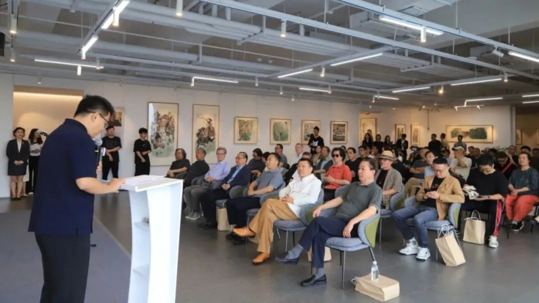 鹊华风雅“容社”中国画作品展在杭州举办一一山东画院院长常朝晖出席开幕式并致辞