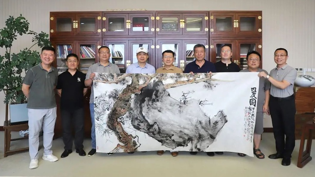 山东画院院长常朝晖一行赴大众新闻书画频道座谈交流