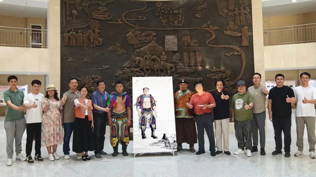 丹青北疆写生情 ——孔维克院长率民革中央画院赴内蒙古自治区达茂旗采风