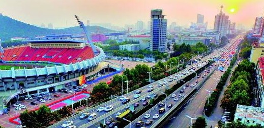 一条路一座城！30年扩9倍，经十路伴济南一起长大