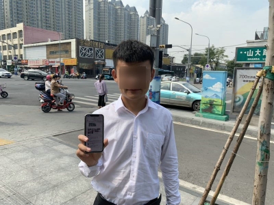咋样？济南逆行闯红灯被查，四成人选择发朋友圈求赞