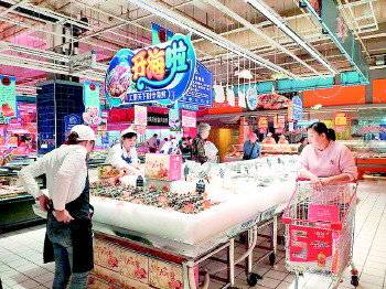 又来一家！山东零售巨头扎堆抢滩，大卖场社区超市成“血拼”战场 