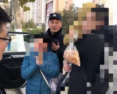 济南一三岁男童走失，仅用两小时找到!民警谢拒五千元红包
