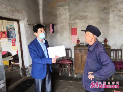 这就是山东|产业脱贫、健康扶贫，山东各地精准施策打赢脱贫攻坚战！
