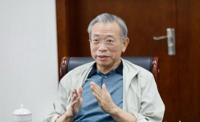 刘家义在济南接待群众来访
