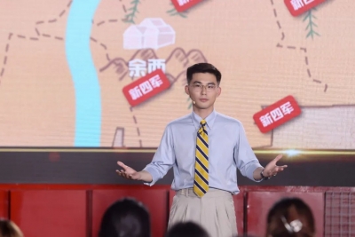 《闪光的记忆》热播，搜寻百年征程中那些闪光的记忆，让红色记忆闪闪发光！ ​ ​​​