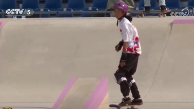 中国滑板队适应性训练