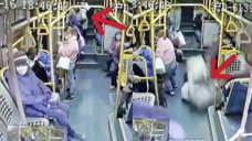 上海一公交车急刹，38岁女乘客不治身亡，现场恐怖画面曝光