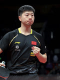 马龙4-1战胜樊振东 第六次夺得国际乒联总决赛男单冠军