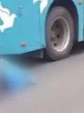 江苏宜兴一公交车与半挂车相撞致5死10伤，货车挡板直插公交车内