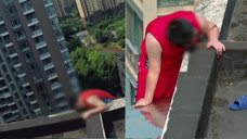 又一起！因不写作业被父亲摔手机 男孩爬上35米楼顶欲跳楼自杀