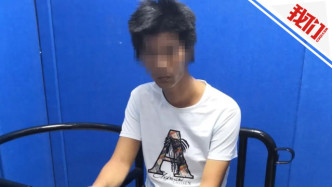 广东汕尾男子商场门口猥亵小学生被控制 警方：是精神障碍患者 已送医
