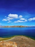 我国与印度共有的湖泊，一边鱼肥水美，一边荒凉至极，怎么回事？