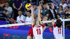 【战报】中国女排3-0波兰取世联赛8连胜 朱婷砍下13分